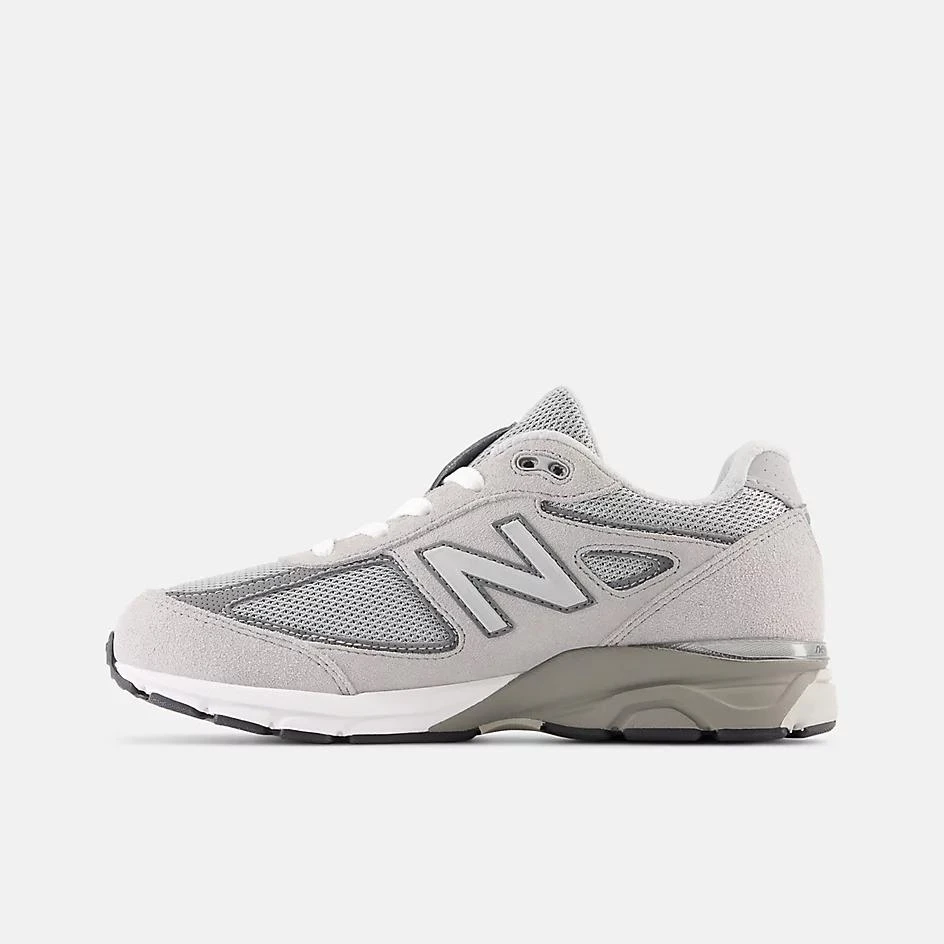 New Balance 990v4 3