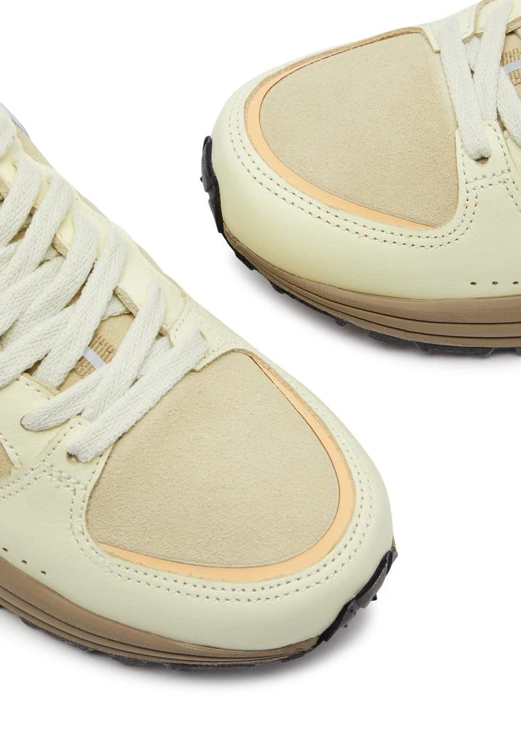 Veja Venturi panelled suede sneakers  3
