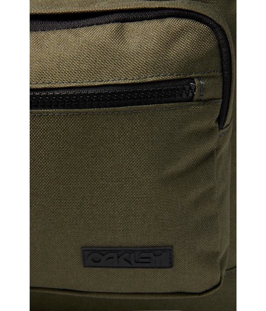 Oakley Transit Backpack 4