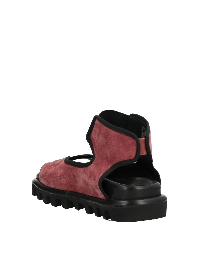 1725.A Flip flops 3