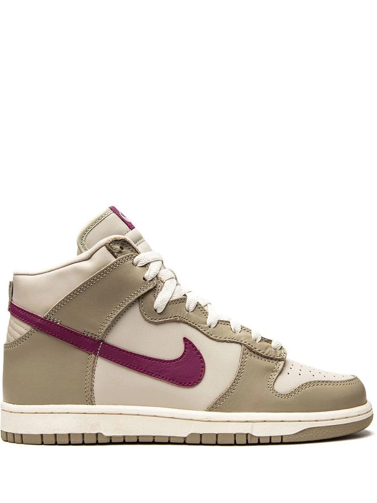 NIKE Dunk High sneakers - women -  -  - Neutrals