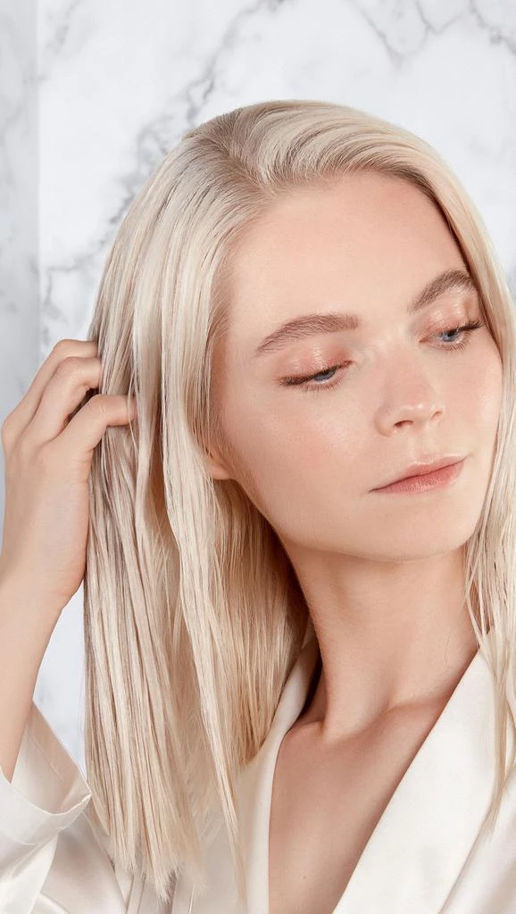 Augustinus Bader Leave In Hair Treatment 4