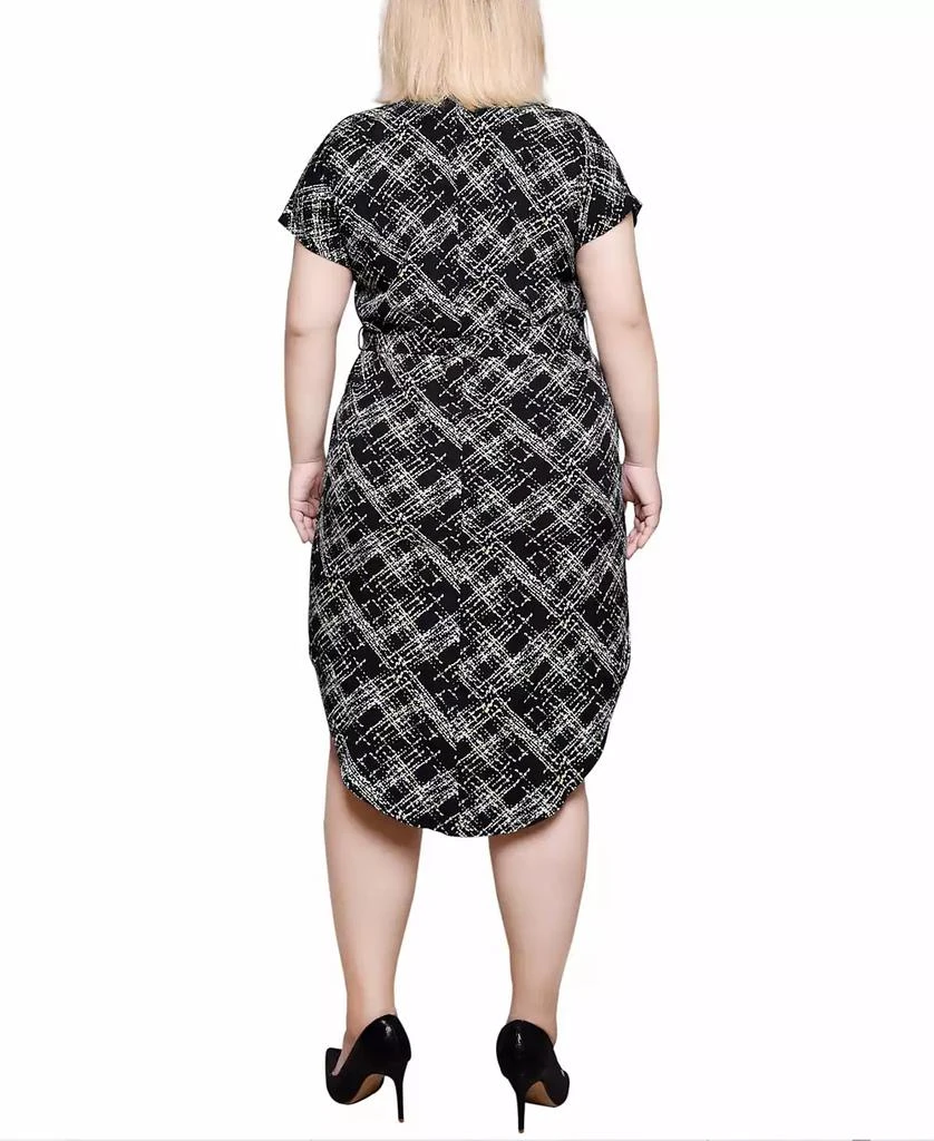 NY Collection Plus Size Short Sleeve Tunic Dress with Belt 2