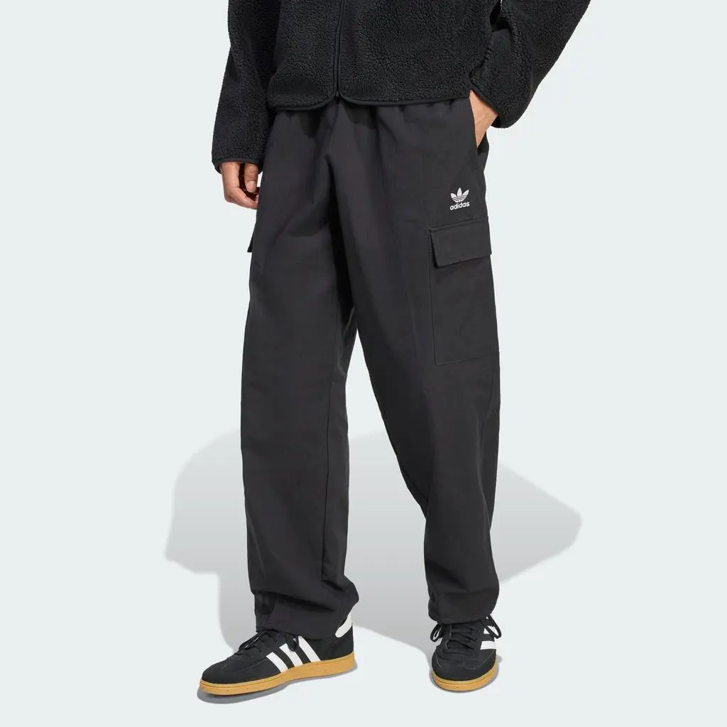 Adidas Men's  Trefoil Essentials Woven