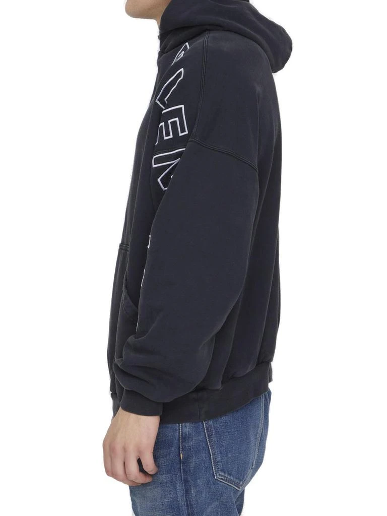 Balenciaga Balenciaga Logo Embroidered Long-Sleeved Hoodie 5