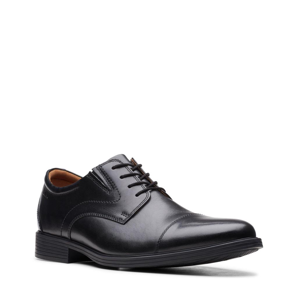 Clarks Whiddon Cap in Black Leather