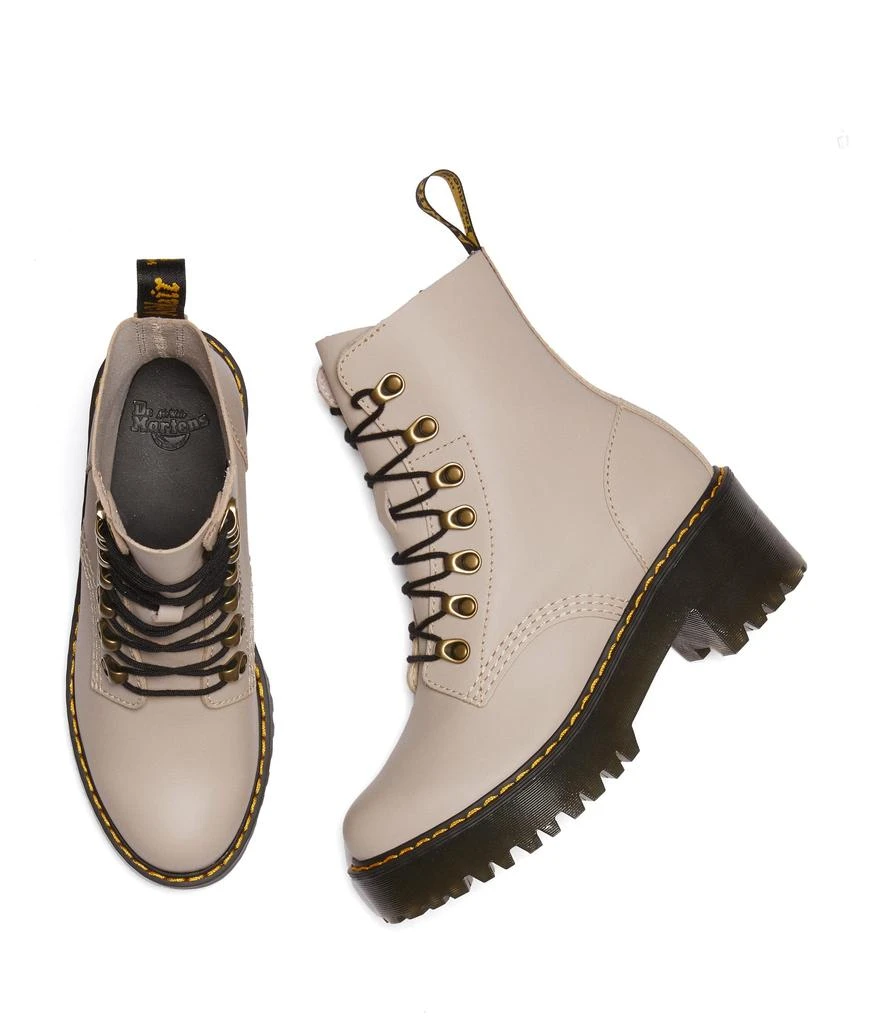 Dr. Martens Leona 2