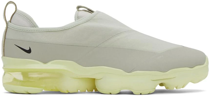 NIKE Gray & Green Air VaporMax Moc Roam Sneakers 1