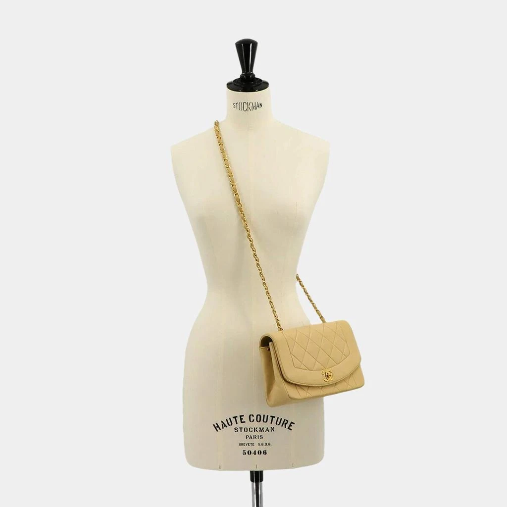 Chanel Chanel Beige Quilted Lambskin Small Vintage Diana Flap Bag  2