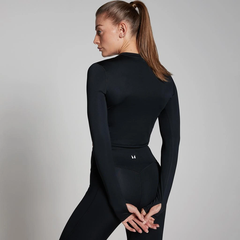 Myprotein MP Women
s Training Body Fit Long Sleeve Crop T 2