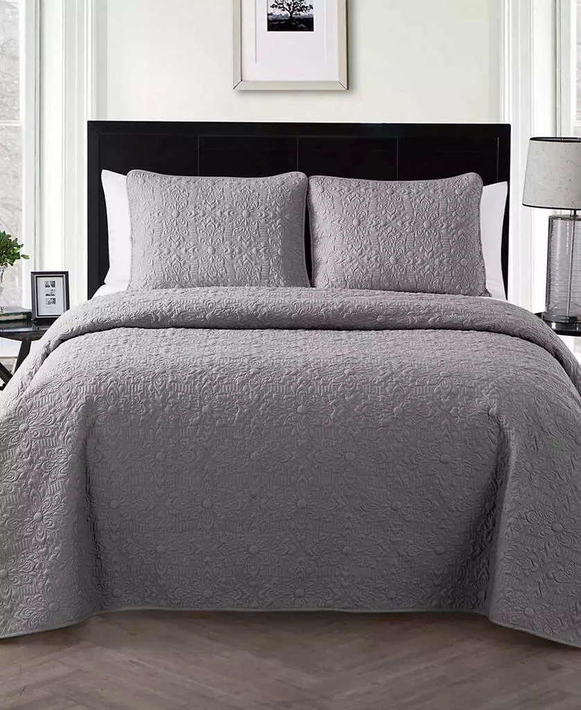 VCNY Home Caroline Embossed 3-Pc. Quilt Set 1