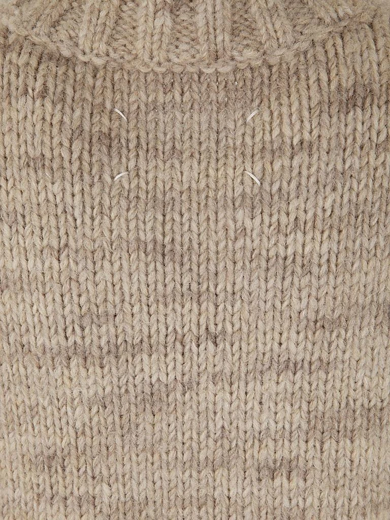 MAISON MARGIELA Maison Margiela V-Neck Ribbed Knitted Vest 3