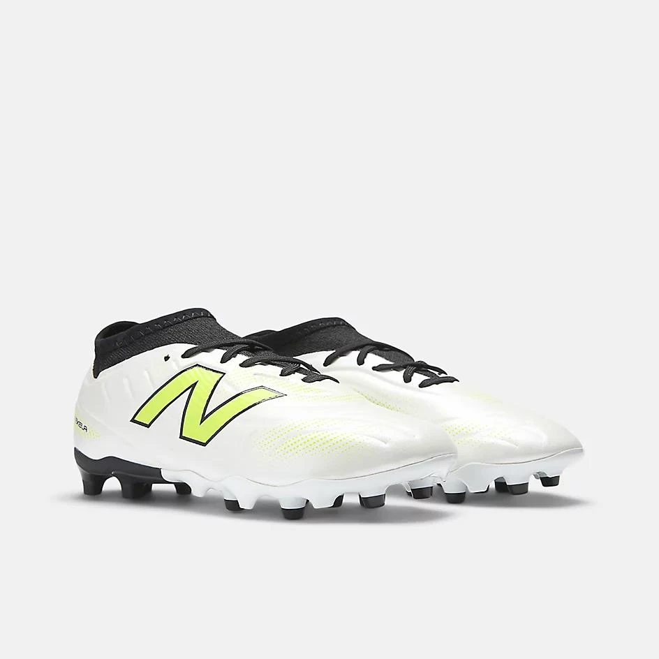New Balance TEKELA TEAM LOW LACED JNR FG V5 2