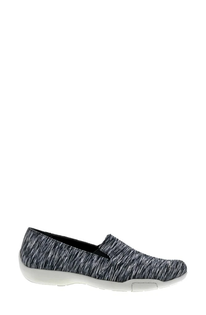 Ros Hommerson Carmela Flat 4