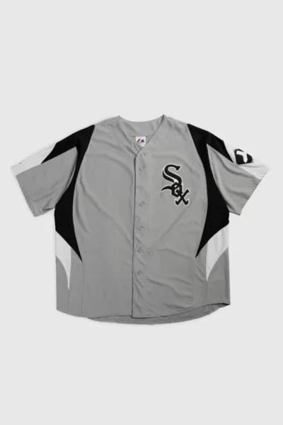 Urban Outfitters Vintage Chicago White Sox MLB Jersey 011 1