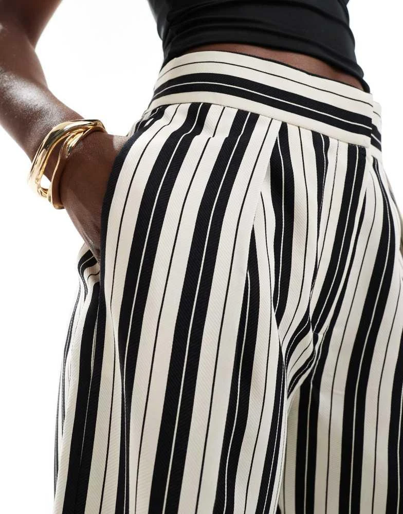 River Island River Island stripe wide leg trouser in black 2