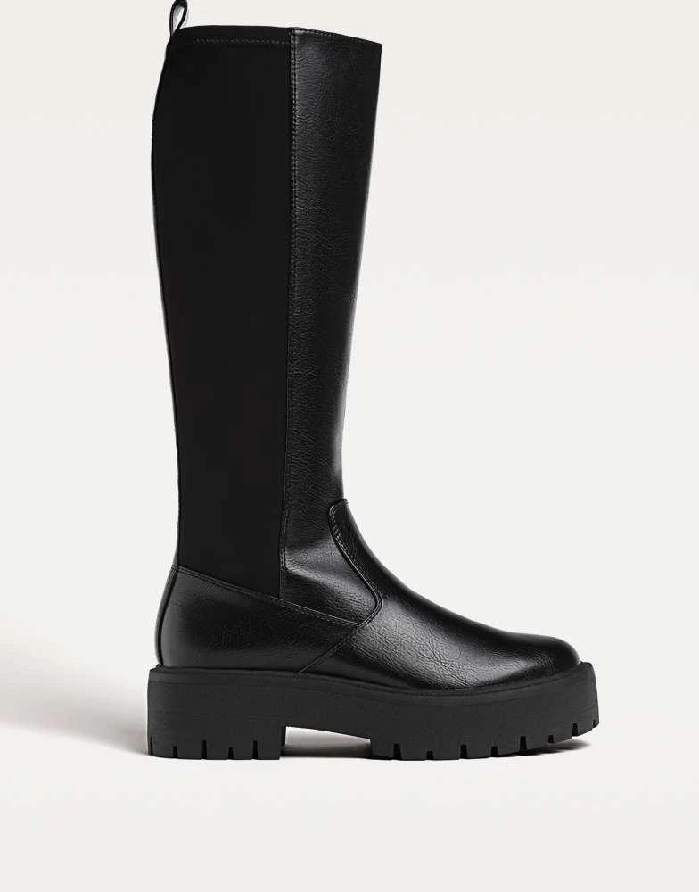 Stradivarius Stradivarius Flat knee-high boots in black 1