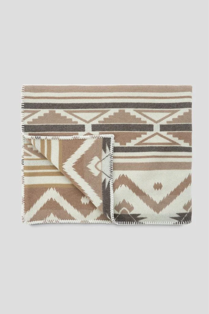 Woolrich Jacquard Stripe Blanket in Pure Wool - Unisex - White 3