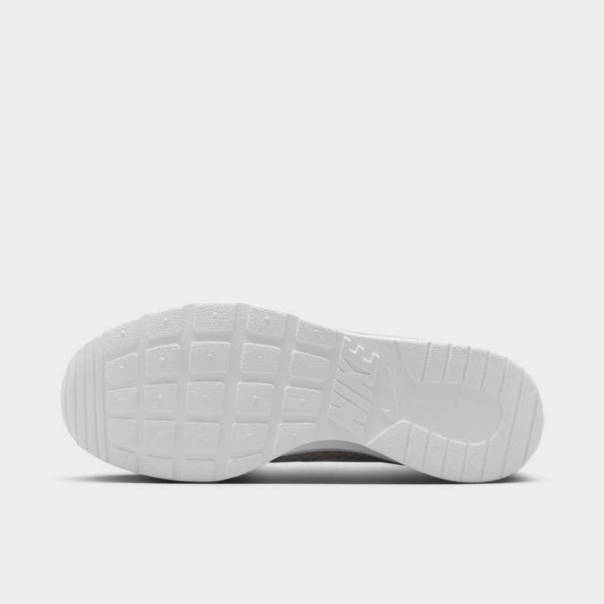 NIKE Women's Nike Tanjun Casual Shoes 6