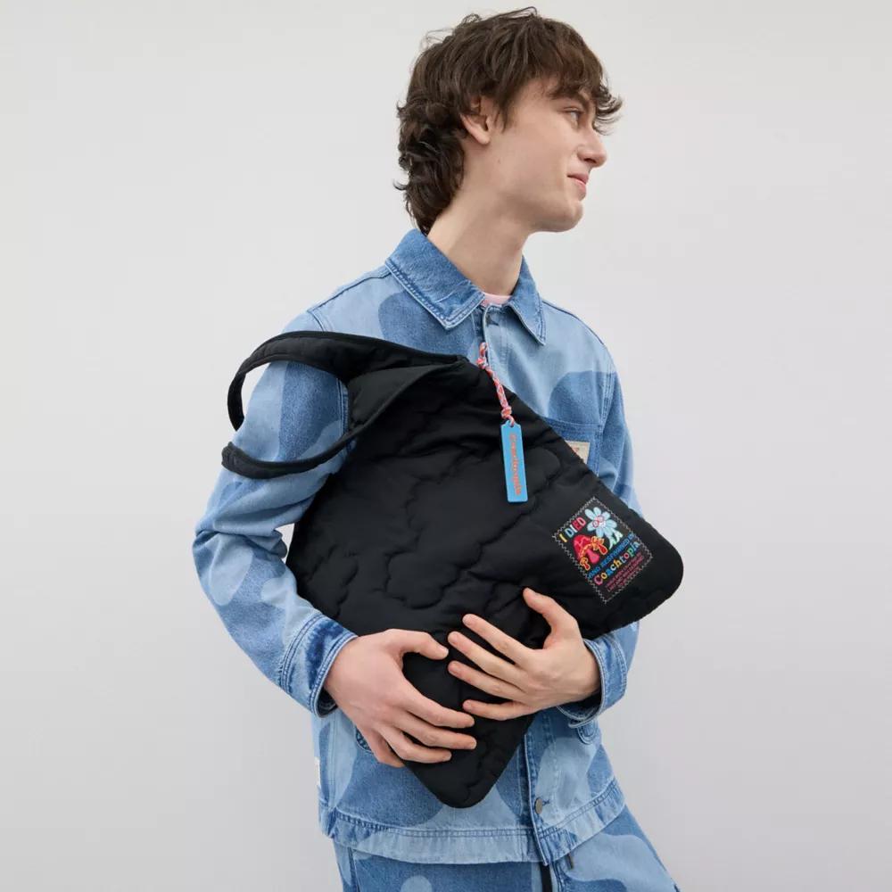 ショルダーバッグ・ポシェット Coachtopia Loop Pouch With Cloud Print CBS79 Coachtopia Loop Pouch With Cloud Print | Coachtopia ™