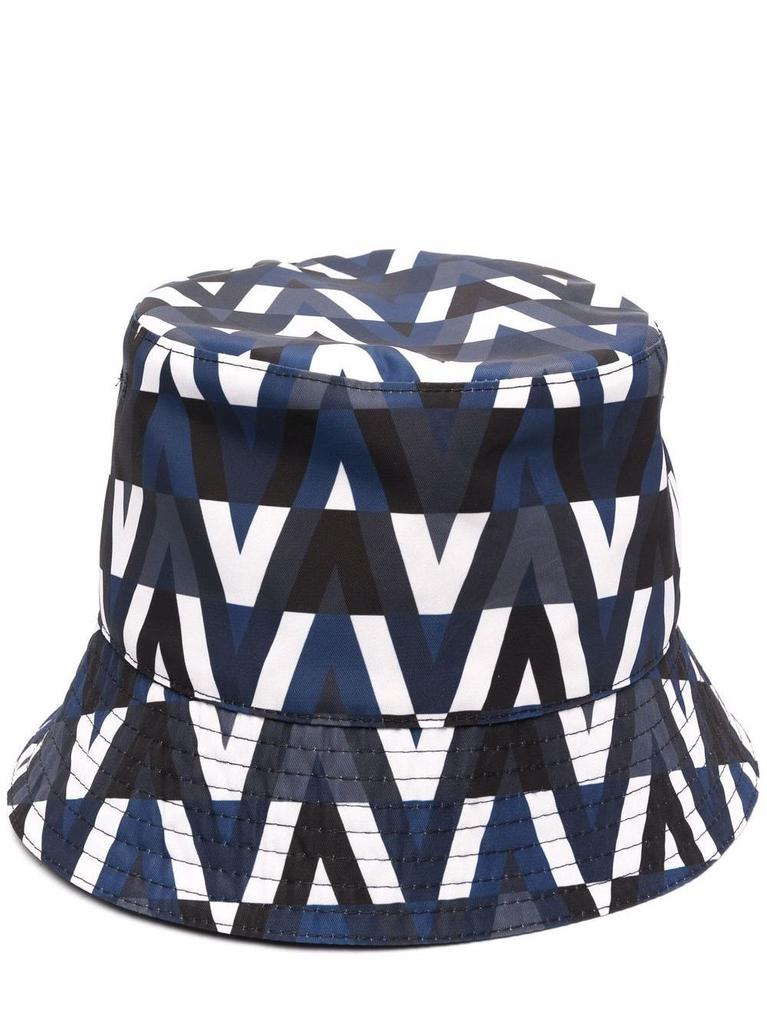 NA Reversible blue Optical Valentino bucket Hat