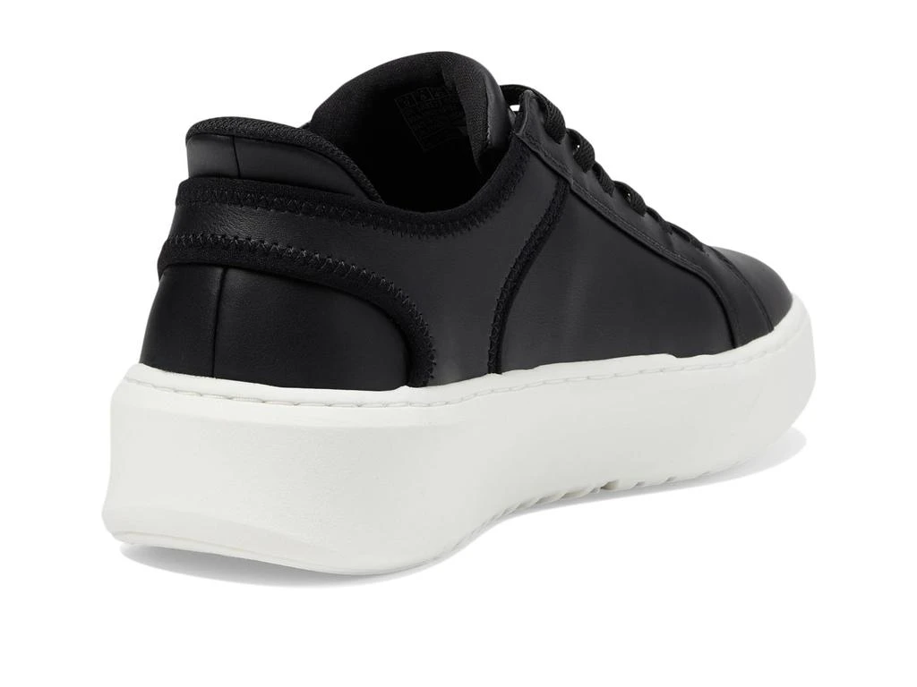 SKECHERS Court Break - Double Vented Hands Free Slip-Ins 5