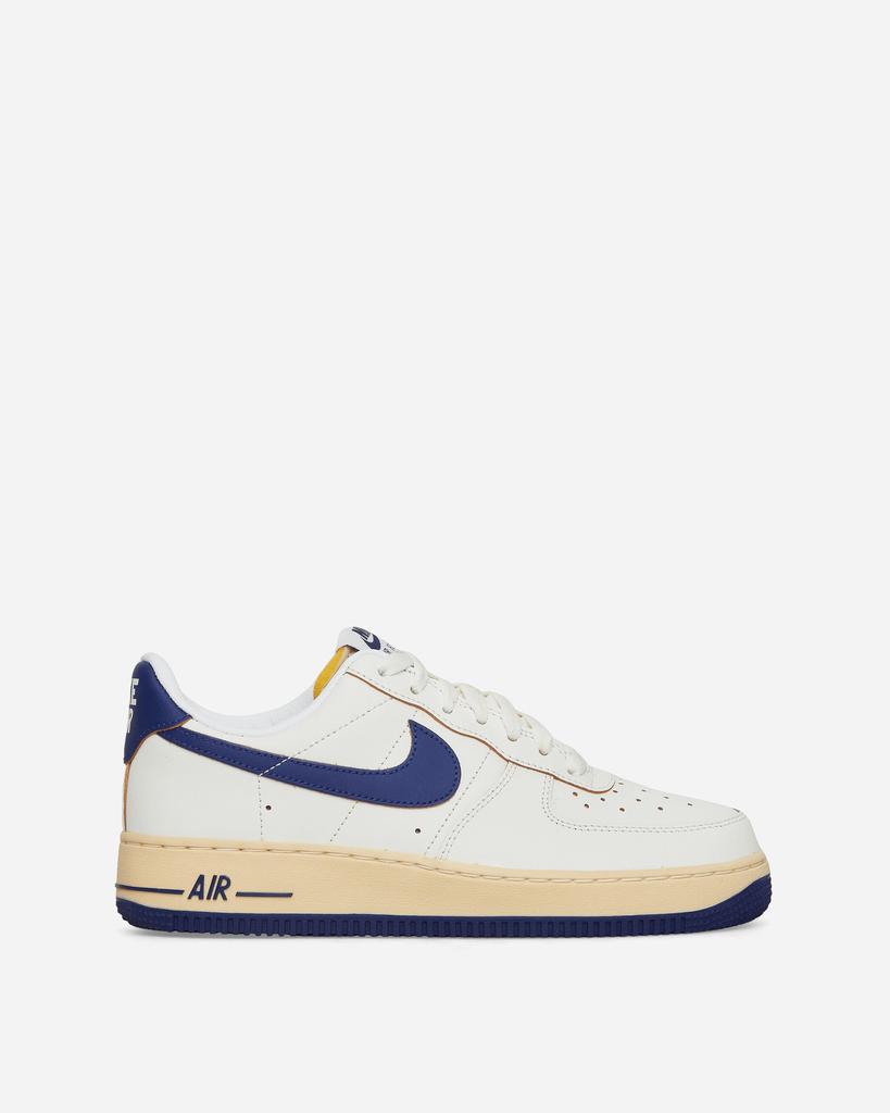 Nike WMNS Air Force 1 '07 Sneakers Sail