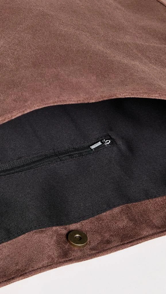 8 Other Reasons Tote 5