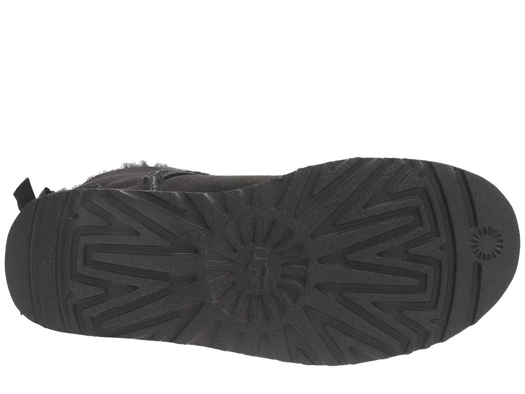 UGG Bailey Bow II 3