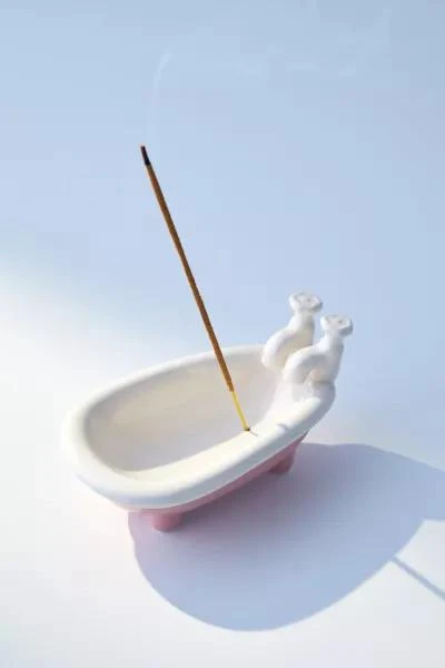 Urban Outfitters Bathtub Ceramic Incense Holder 2