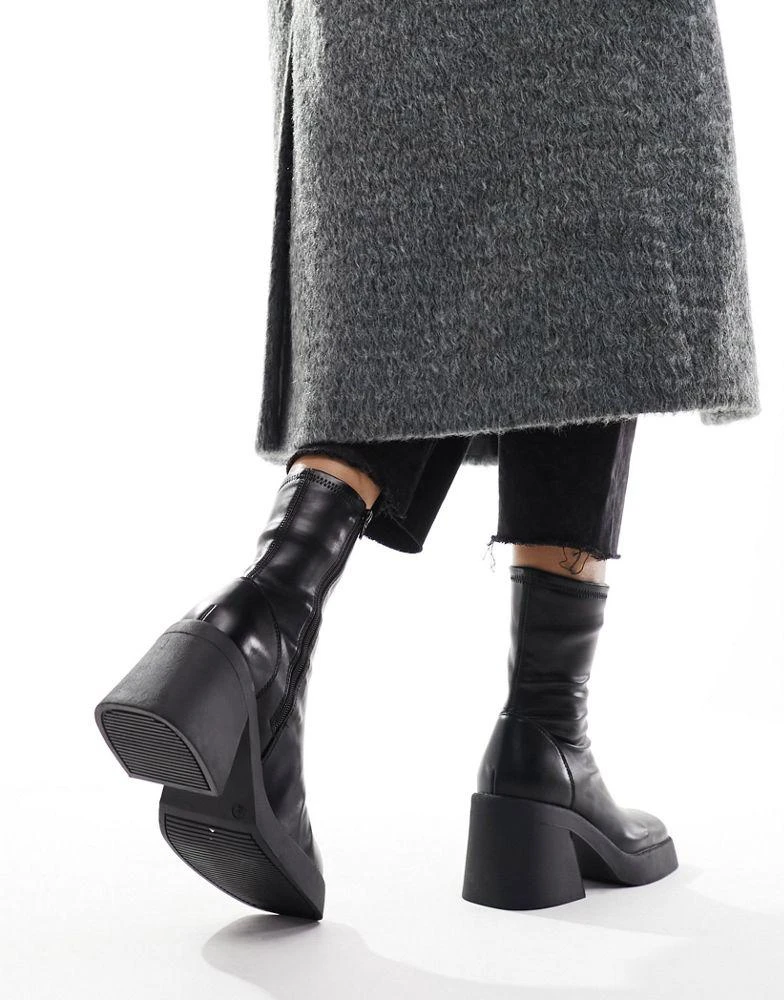 ASOS ASOS DESIGN Wide Fit Radiate mid-heel boots in black 2