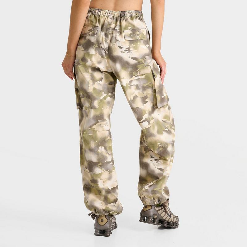 women's nike camo sweatpants