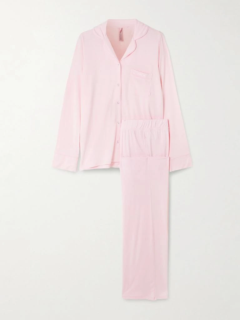 SKIMS Valentine
s Day Long Sleep Set - Bloom - Baby pink