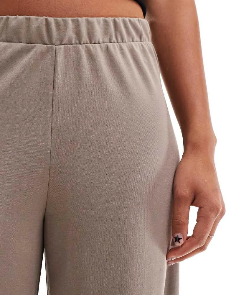 Monki Monki super soft low waist wide leg jersey trousers in beige 5