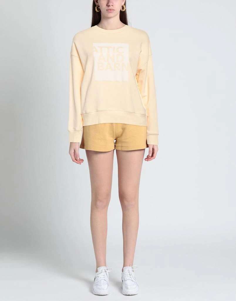 ATTIC AND BARN Sweatshirt 2