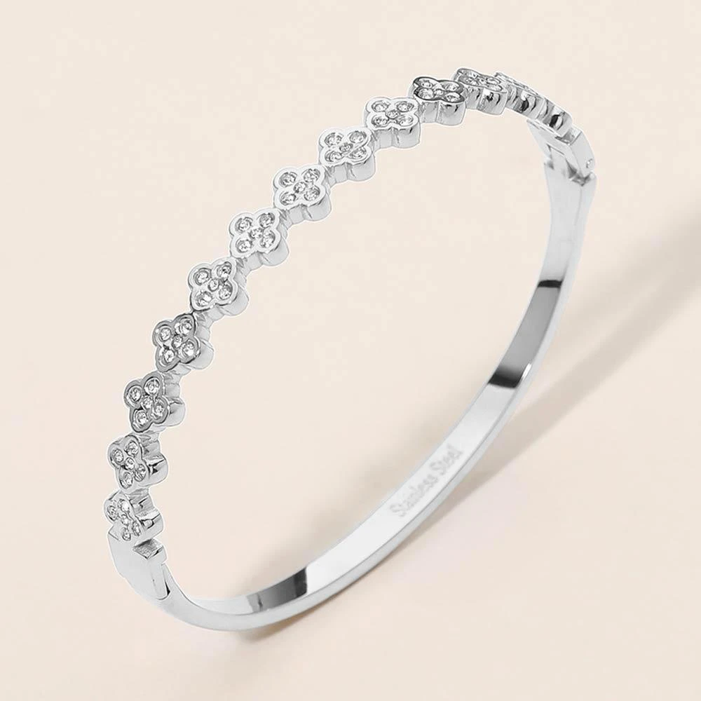 FASHNZFAB Stainless Steel CZ Pave Quatrefoil Station Hinged Bangle Bracelet
