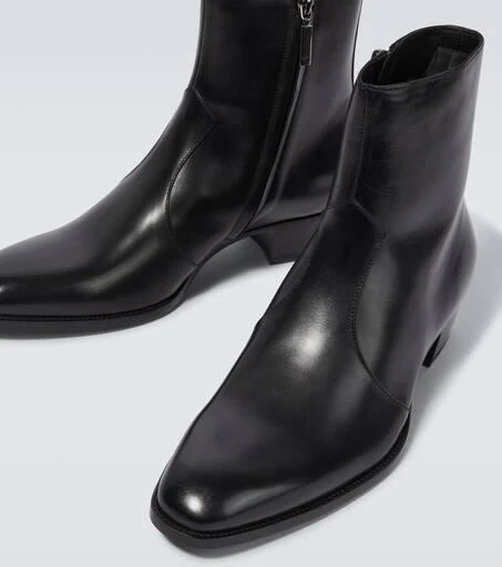 Yves Saint Laurent Wyatt leather ankle boots 3
