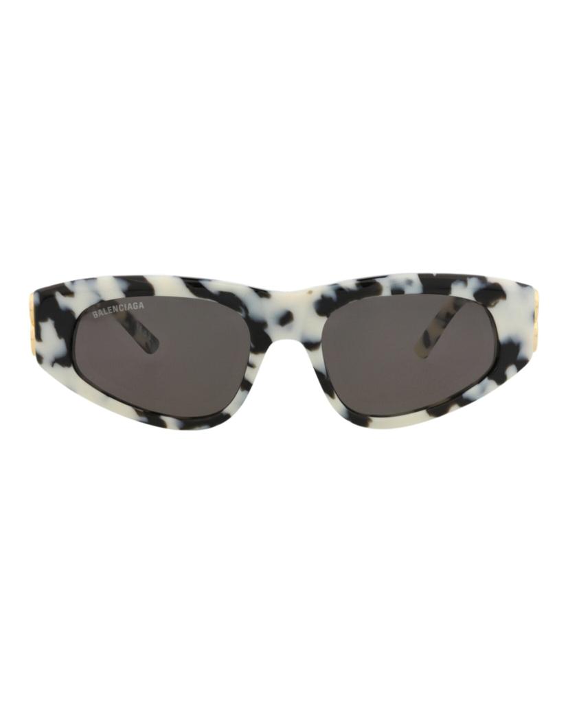 Shop Black Wrap D-Frame Sunglasses on Sale at BeyondStyle