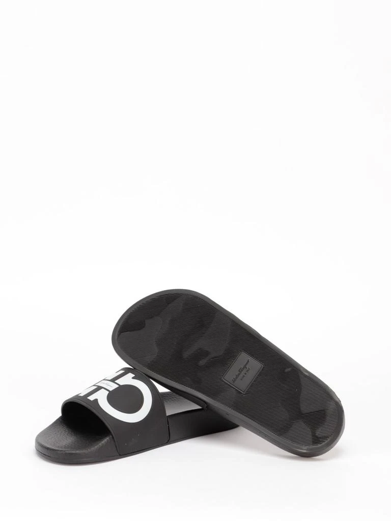 Salvatore Ferragamo Ferragamo Gancini Slides 4