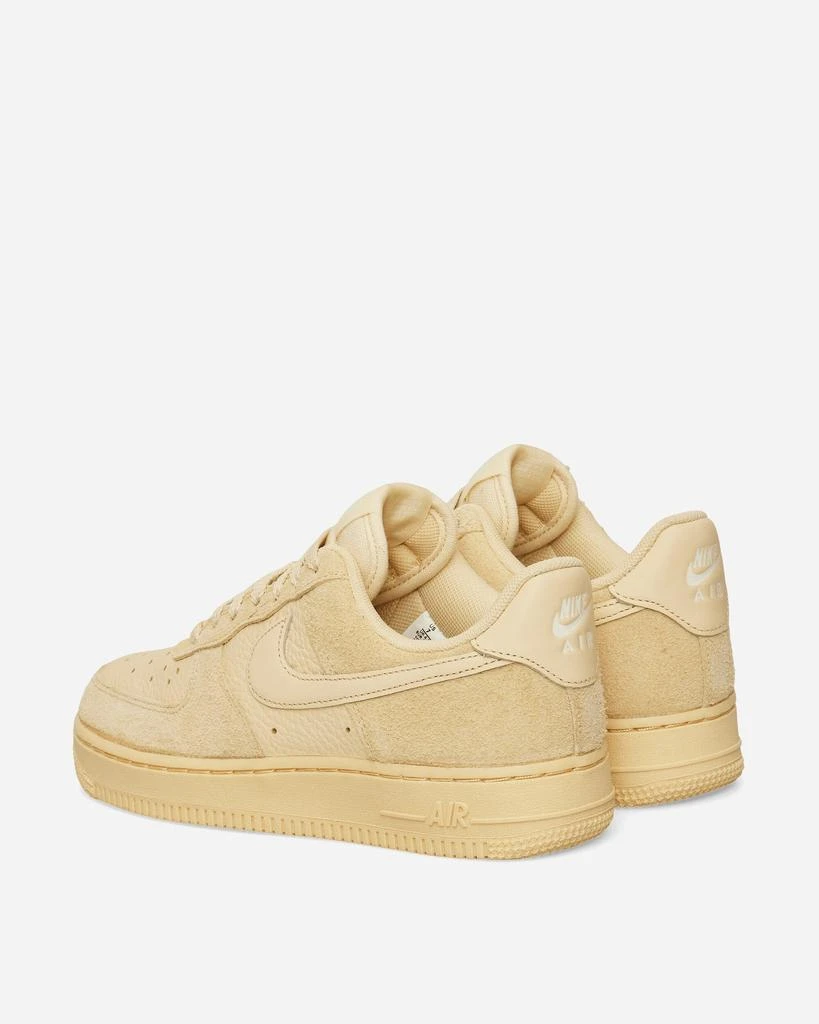 NIKE Women's Air Force 1 '07 Sneakers Pale Vanilla 5