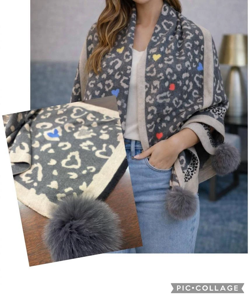 Mitchie
s Matchings Mitchie
S Matchings - narrow scarf with fox poms