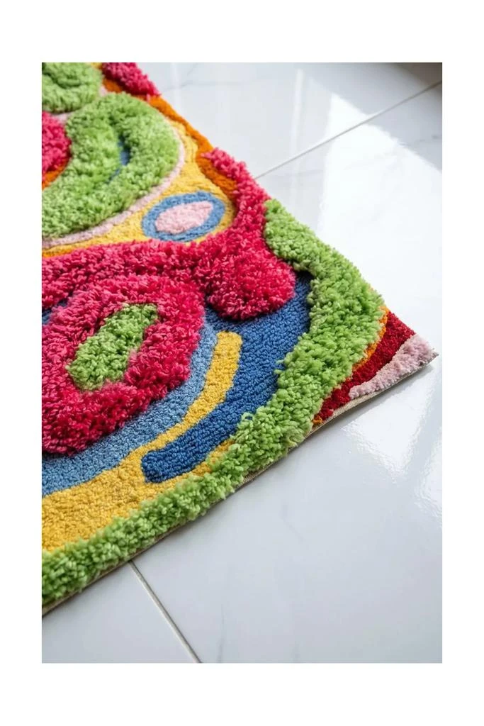 YAYA AND CO YaYa 
Co. Bellows Organic Cotton Abstract Bathmat 2