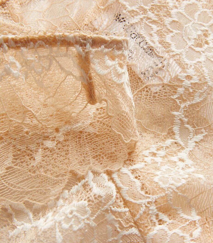 Wacoal Lace Perfection Low-Rise Tanga 4