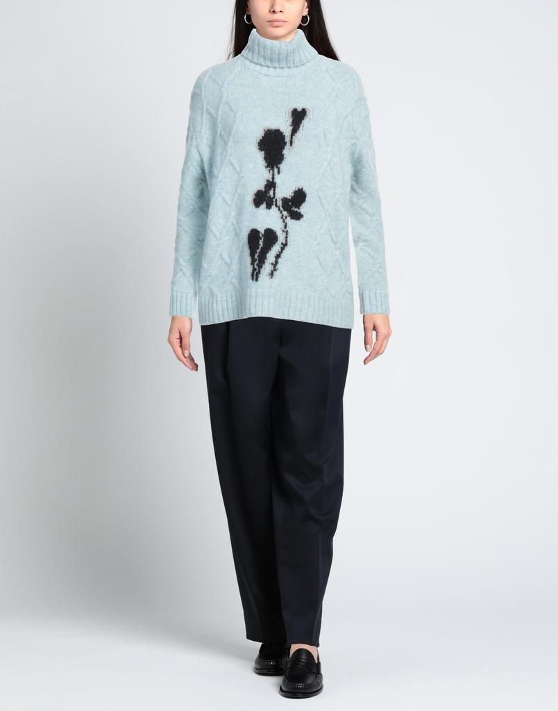Bernadette Turtleneck