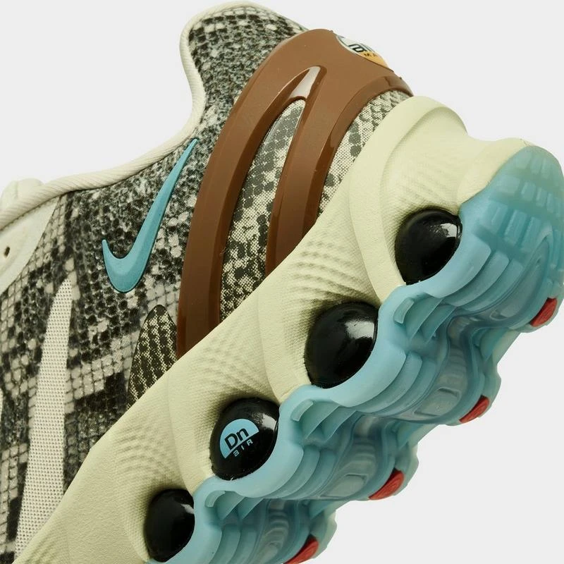 NIKE Men's Nike Air Max Dn8 SE Casual Shoes 3