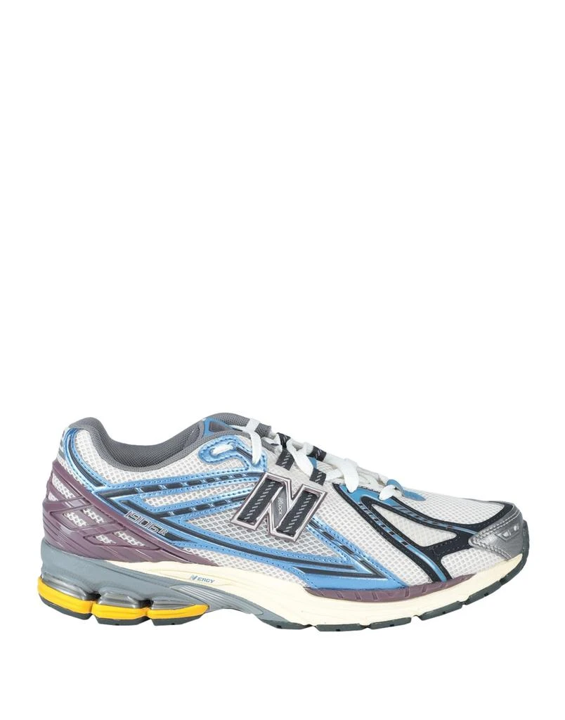 New Balance Sneakers 1