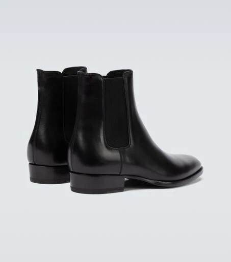Yves Saint Laurent Wyatt leather Chelsea boots 2