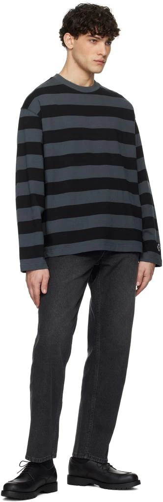 Uniform Bridge Gray & Black Striped Border T-Shirt 4