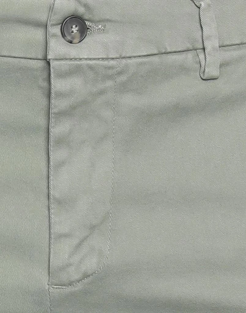 MP MASSIMO PIOMBO Shorts & Bermuda 4