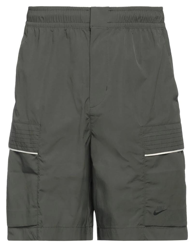 NIKE Shorts & Bermuda 1